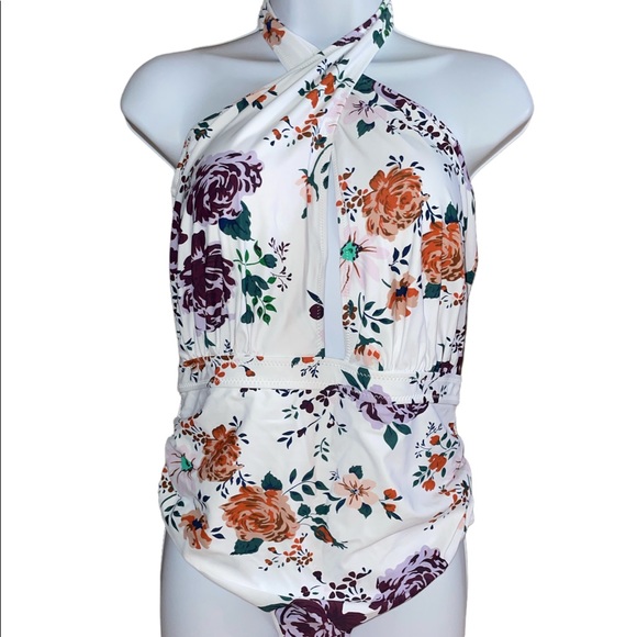 NWT ๐บHP๐บ CUPSHE White Floral One Piece Ruched Halter Swimsuit XL - Picture 3 of 8